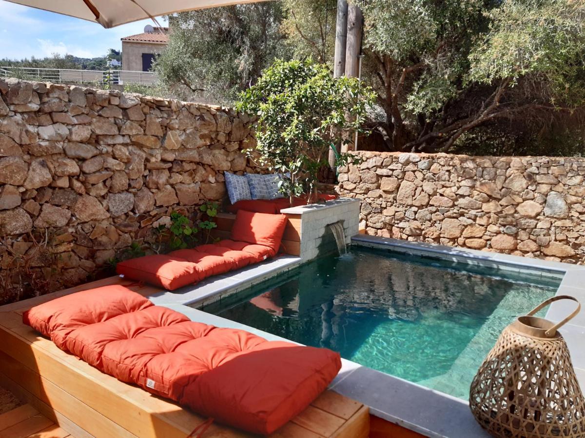 Maison 2 Chambres Et Piscine Chauffee Entre L'Ile Rousse Et Монтичело Екстериор снимка